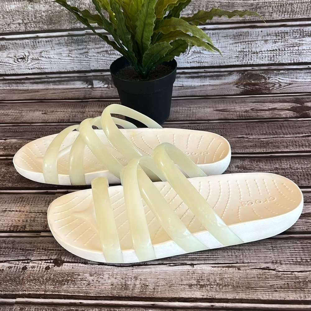 CROCS Women's Sandals in Cream and White Size women’s 7 - Picture 2 of 6